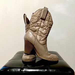 Mia Cowgirl Boots 7.5